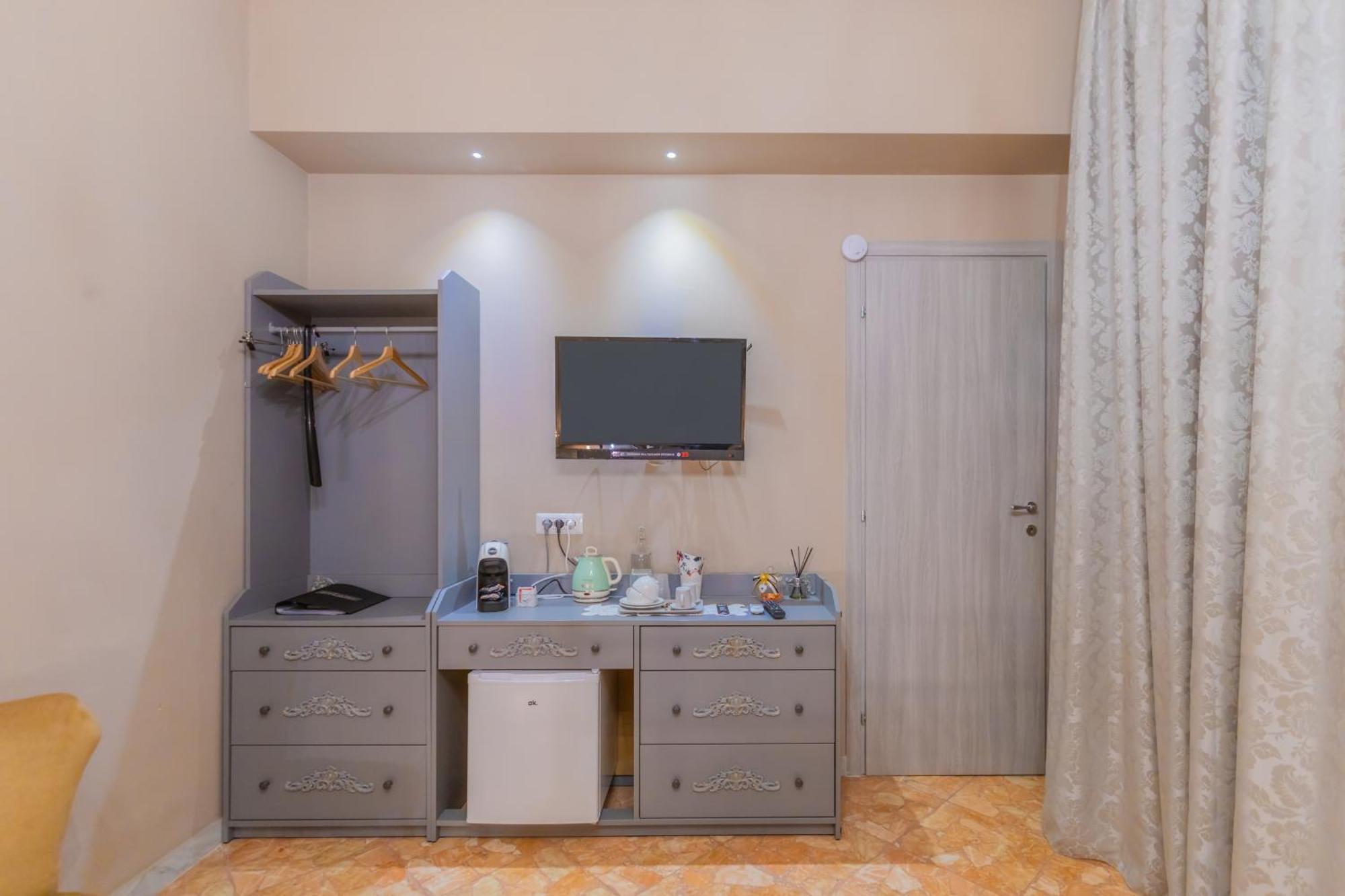 Camera Matrimoniale con Bagno Privato